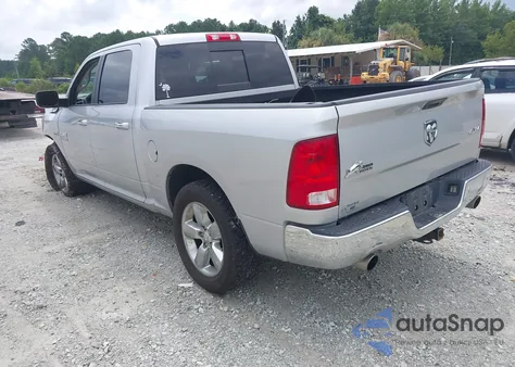 2016 Ram 1500 Big Horn z USA, uszkodzony, nr VIN 3C6RR7LT7GG276443